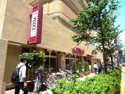 駒沢大学ベローチェ.JPG