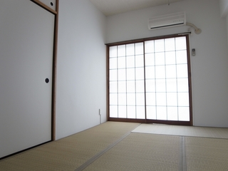 駒沢グリーンハウスＢ205 和室.JPG